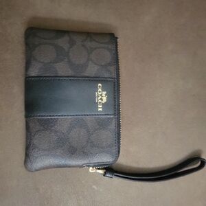 Coach Black and Gray Signature Wristlet